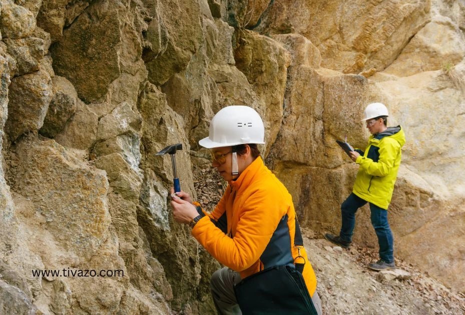 A picture of Geologists working